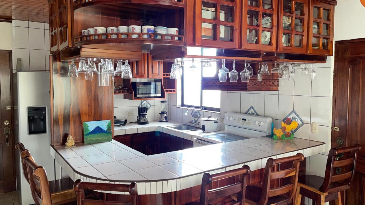 Pavitas Lodge *