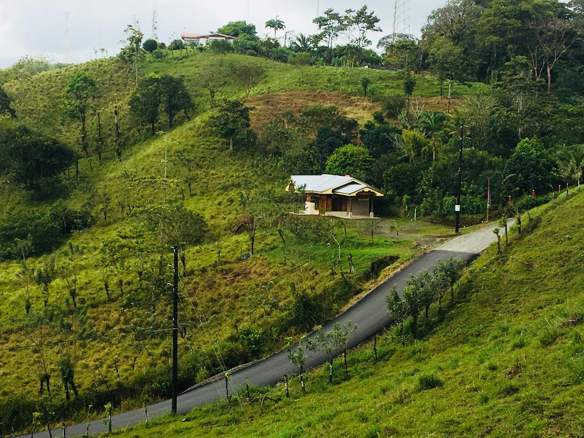 Pavitas Lodge *