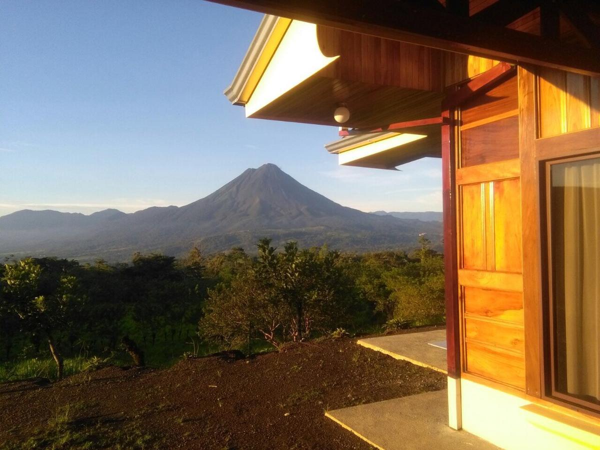 Pavitas Lodge *